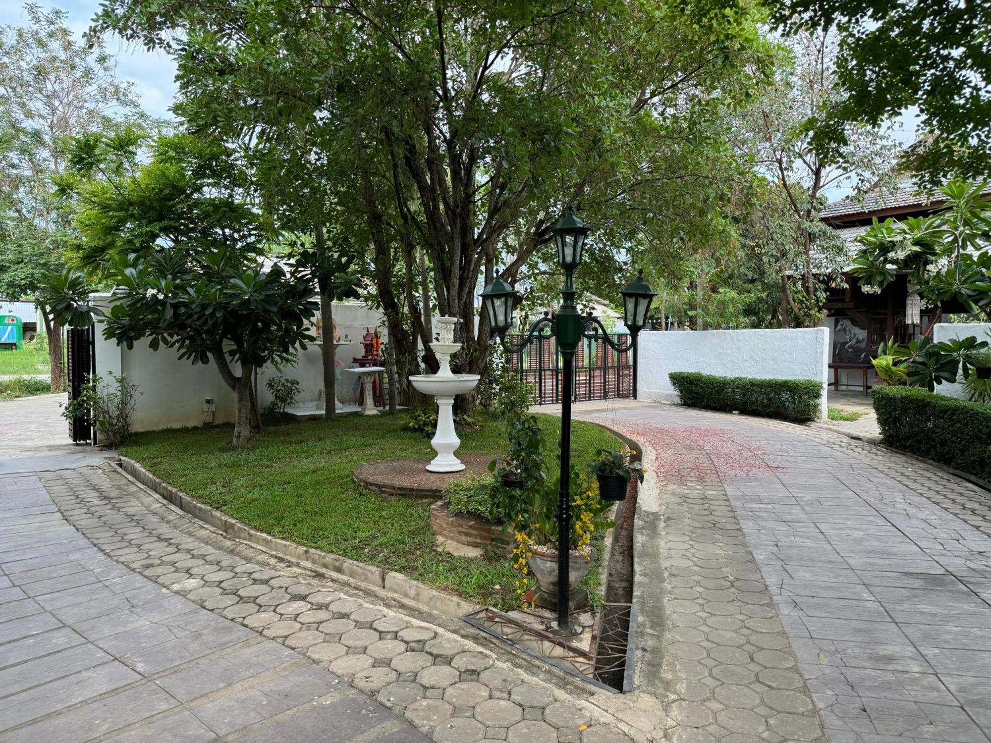 Chiang Mai Las Orquideas Resort エクステリア 写真